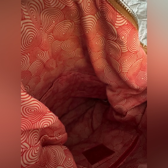 HOBO International leather adjustable crossbody bag - Picture 5 of 13